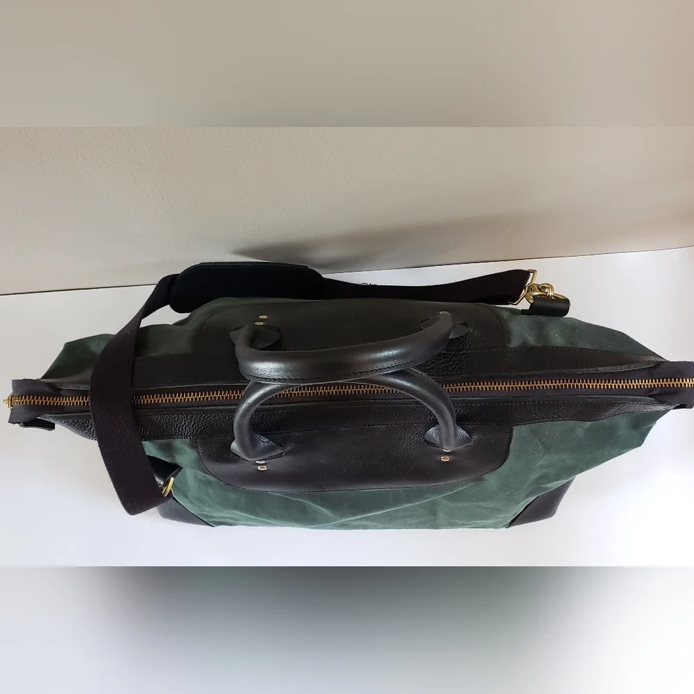 Flote weekender inside